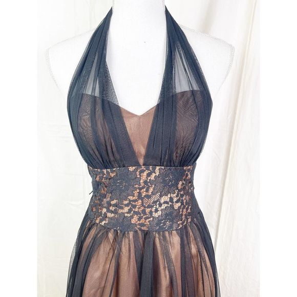 Vintage 90's Does 50's Bronze And Black Halter Dress - Full Skirt - Picture 2 of 7